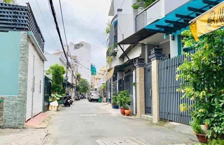 Nhà quận 11 DTSD 80M2 Lạc Long Quân giá 5 tỷ 6