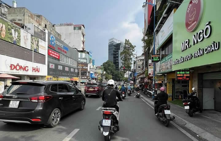Nhà đường Lê Công Phép Giá 3 tỷ