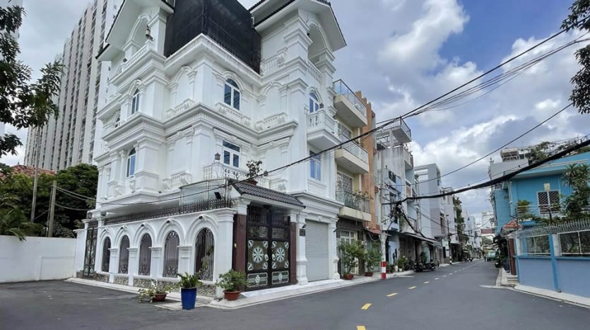 NHÀ NHỈNH 6 TỶ. 4x11. 4 TẦNG. LŨY BÁN BÍCH