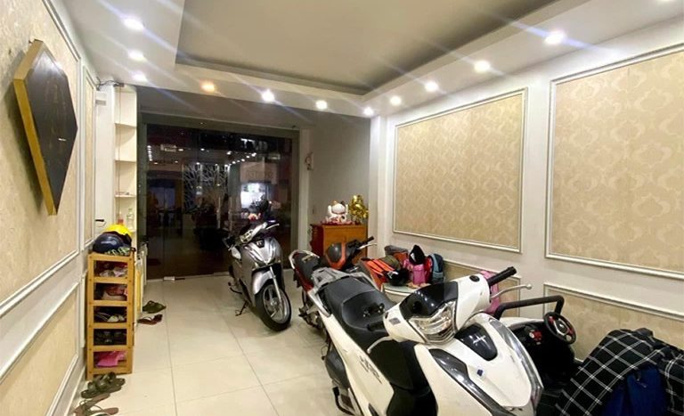 Mặt Tiền Đường 3 Tháng 2. Diện Tích 50m2. 5 Tầng. Kinh Doanh Đỉnh