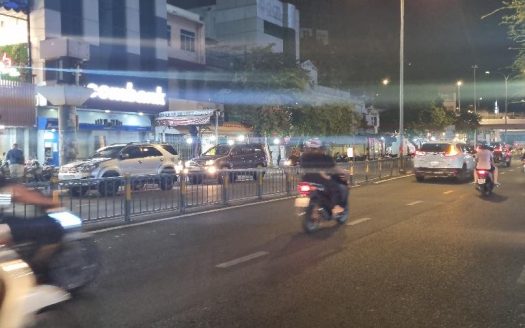 Bán nhà mặt tiền đường Minh Phụng, quận 11 tẩm 16 tỷ